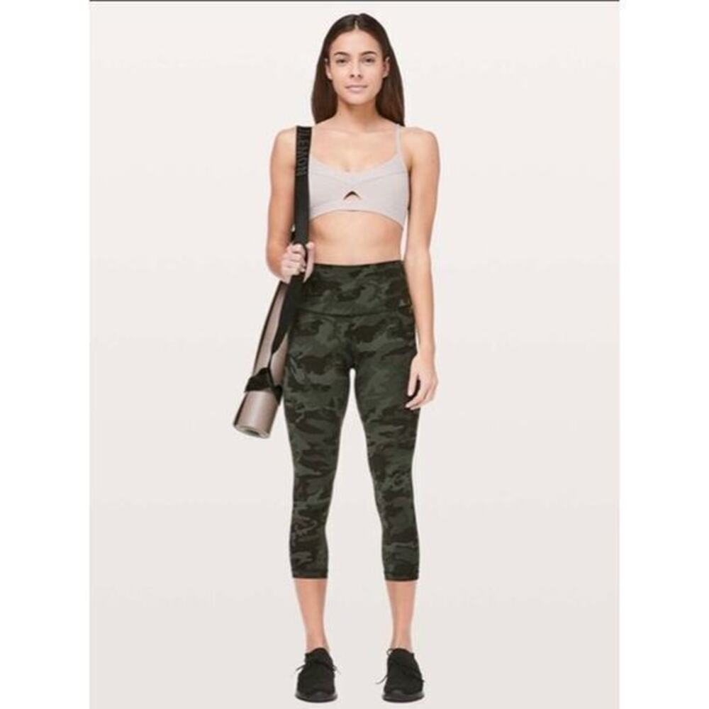 Lululemon Align Crop Leggings Camo‎ size 4